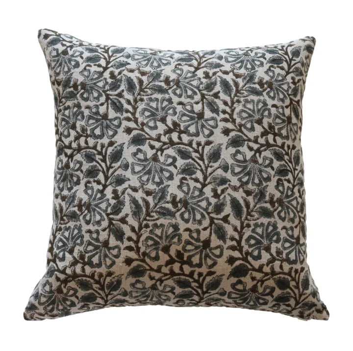 Essie Pillow Cover – Timeless Elegance with Striking Stripes