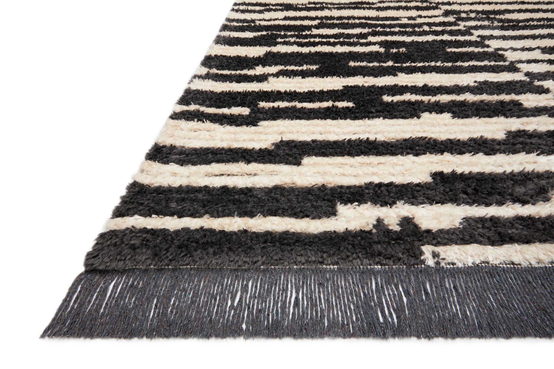 ALICE II RUG Yellow & Black | Close Shot