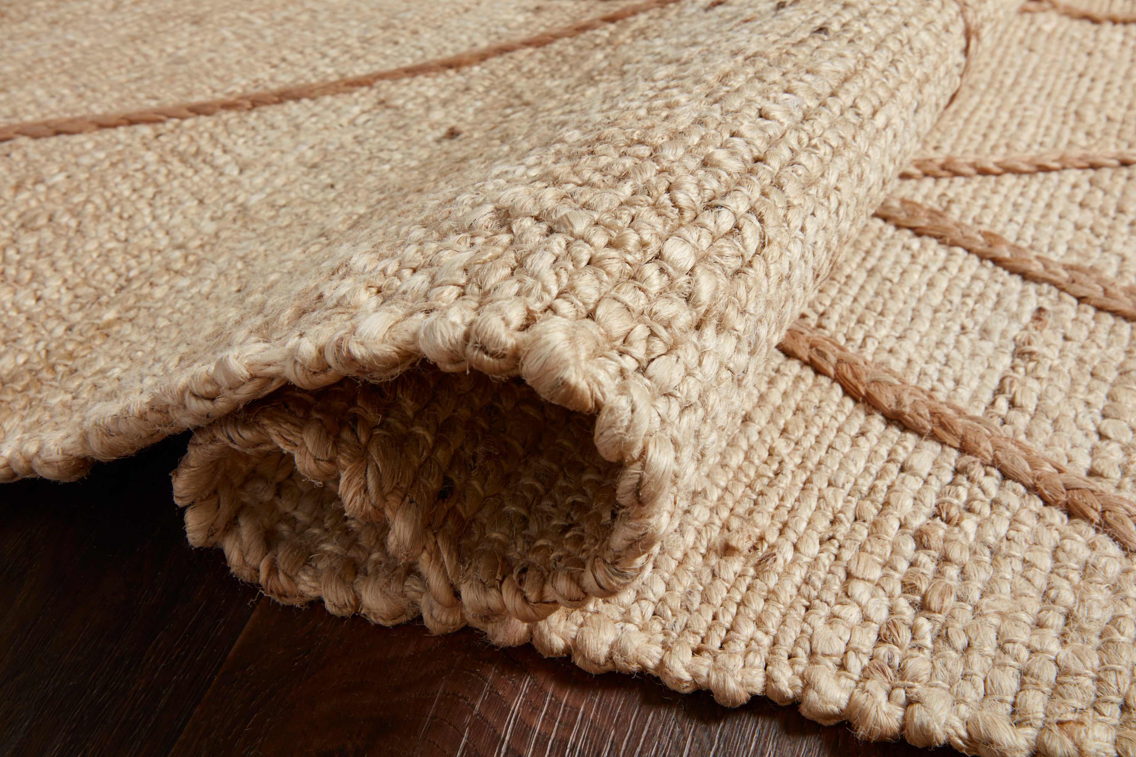 Braided Beauty: Elevate Your Décor with the Bodhi Jute Rug, Original Image, Waving Effect