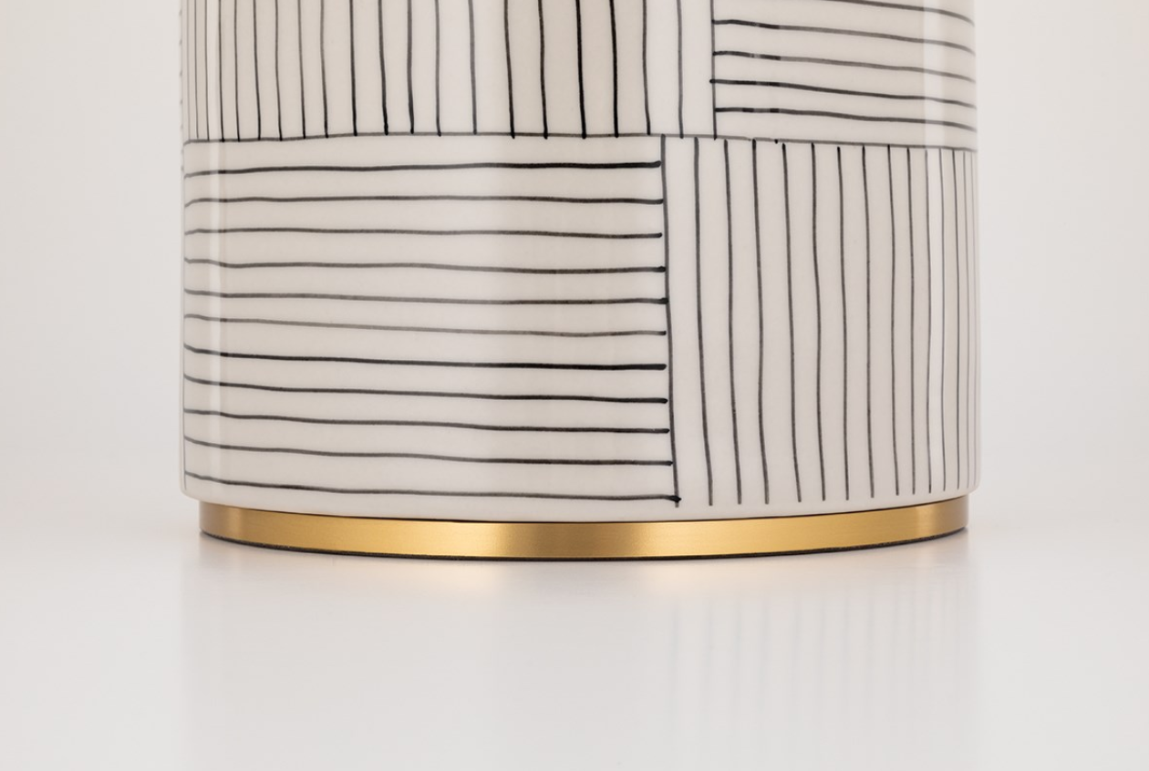 Borneo Lamp – Understated Elegance with Timeless Appeal