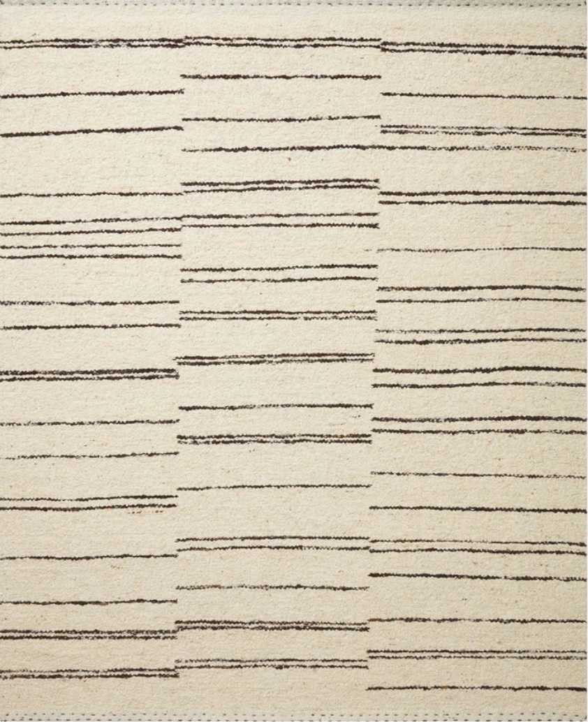 Roman Rug – Hand-Woven Sophistication with Timeless Appeal