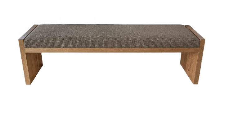 Tolma Bench – A Blend of Comfort and Sophistication