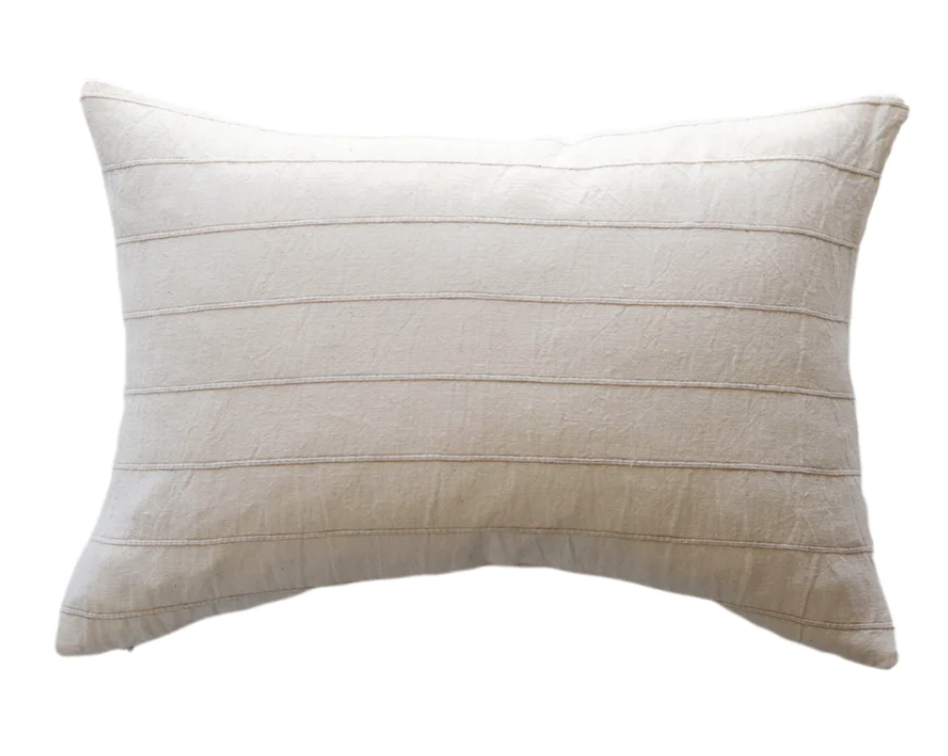 Wren Pillow Cover – Subtle Elegance with Timeless Charm